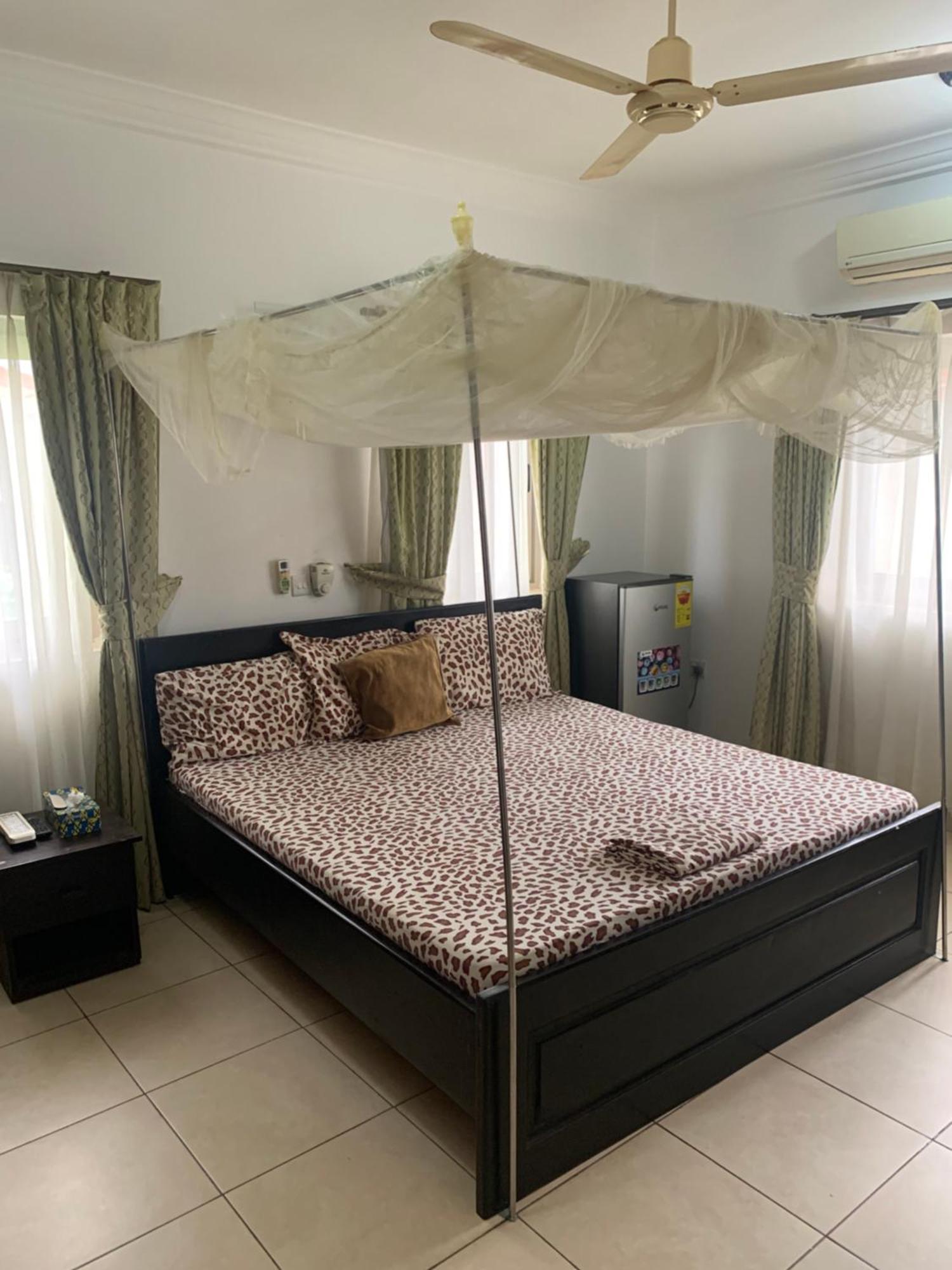 Sandpark Place, West Hills Mile 11 المظهر الخارجي الصورة