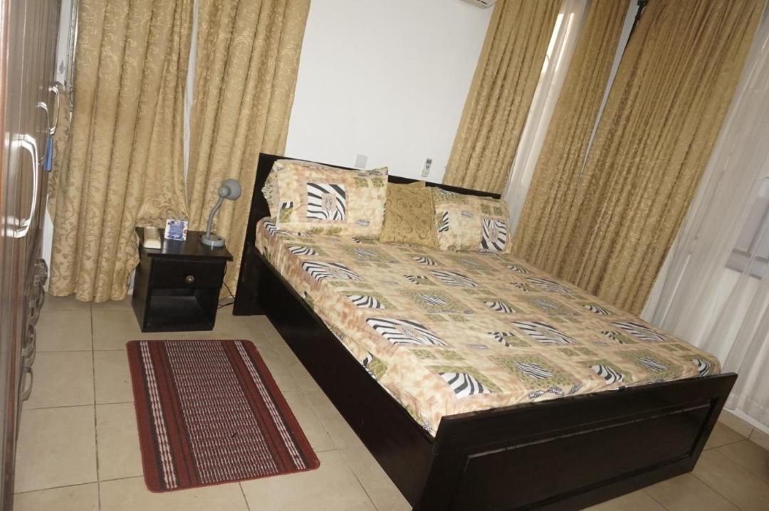 Sandpark Place, West Hills Mile 11 المظهر الخارجي الصورة